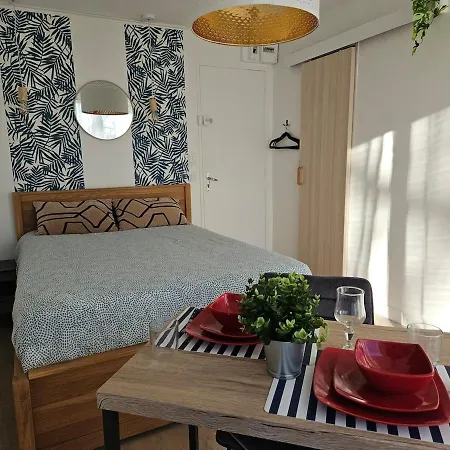 Lägenhet Studio Moderne, Calme, Climatise *