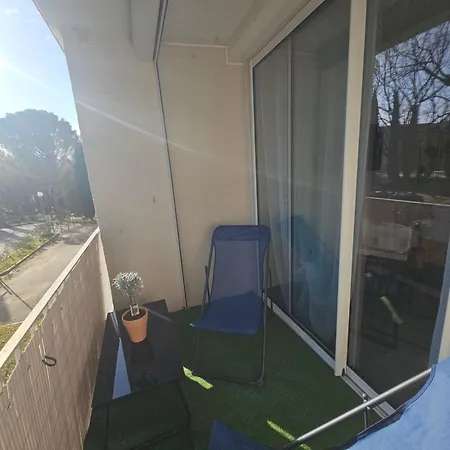 Studio Moderne, Calme, Climatise * Gréoux-les-Bains